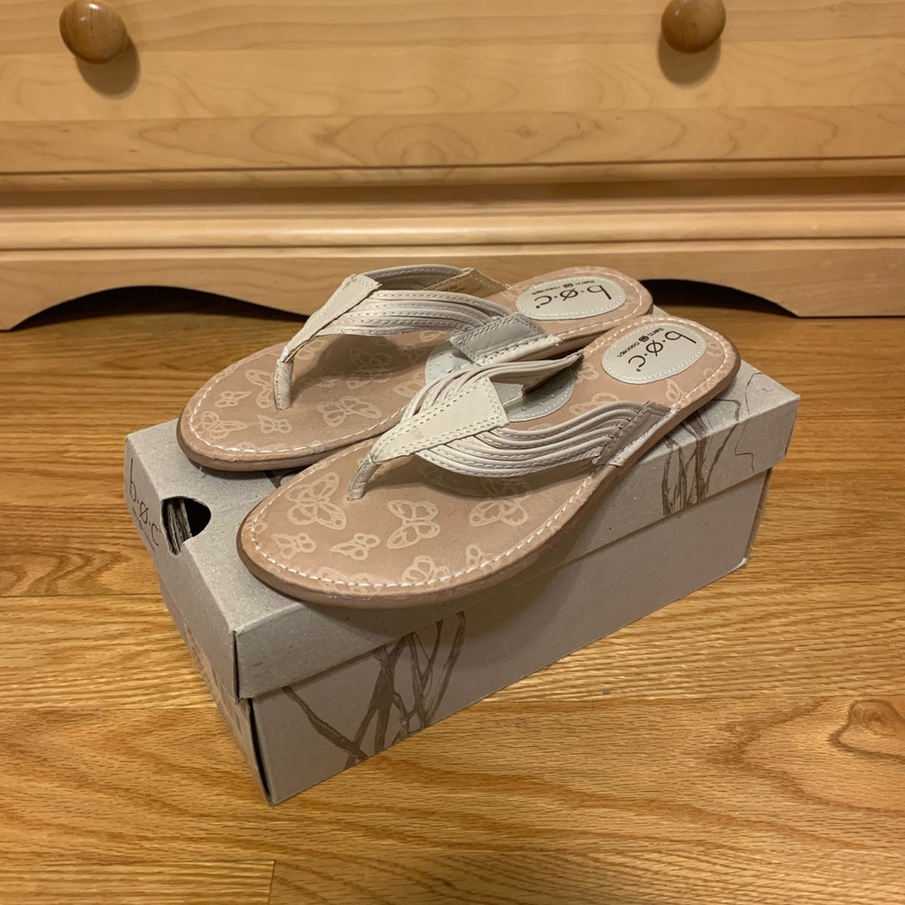 boc Alina Off White Sandals Women’s Size 8